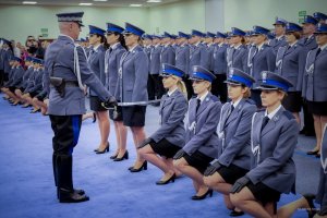 Promocja oficerska. 264 nowych podkomisarzy Policji