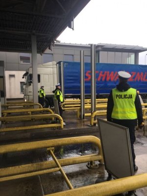 Łódzka i Wielkopolska Policja na A-2