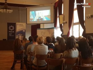 spotkanie w I Liceum Ogólnokształcącym im. Tadeusza Kościuszki w Mysłowicach w ramach kampanii promocyjno- informacyjnej pod nazwą &quot;Policję tworzą ludzie... twórzmy ją razem&quot;