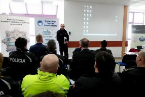 szkolenie w zakresie procedur, organizacji służby oraz wykonywania zadań w ramach wspólnych polsko - słowackich patroli na terenach przygranicznych