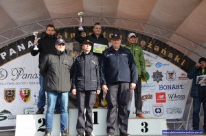 Mistrzostwa Polski Policji w Półmaratonie Ślężańskim