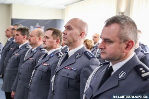 Ślubowanie nowo przyjętych policjantów