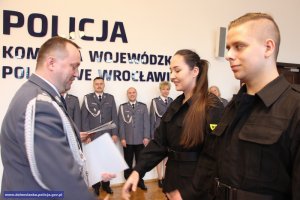 Ślubowanie nowo przyjętych policjantów