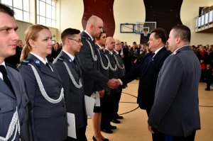 Ślubowanie nowo przyjętych policjantów