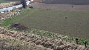 policjanci w trakcie poszukiwań