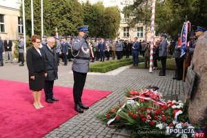 uroczystość upamiętniająca przedwojennych stróżów prawa, zamordowanych wiosną 1940 r. przez sowieckie NKWD