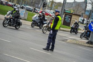 W sezon wjeżdżamy bezpiecznie! Motocyklowa parada z policjantami na czele