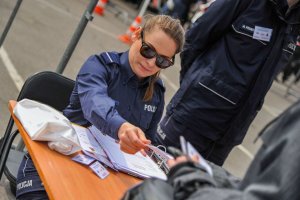 W sezon wjeżdżamy bezpiecznie! Motocyklowa parada z policjantami na czele