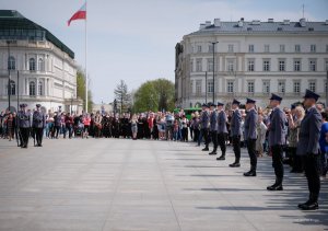 Policyjny posterunek przed Grobem Nieznanego Żołnierza