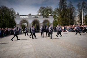 Policyjny posterunek przed Grobem Nieznanego Żołnierza