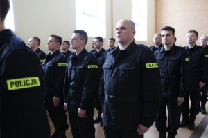 uroczyste ślubowanie nowo przyjętych policjantów