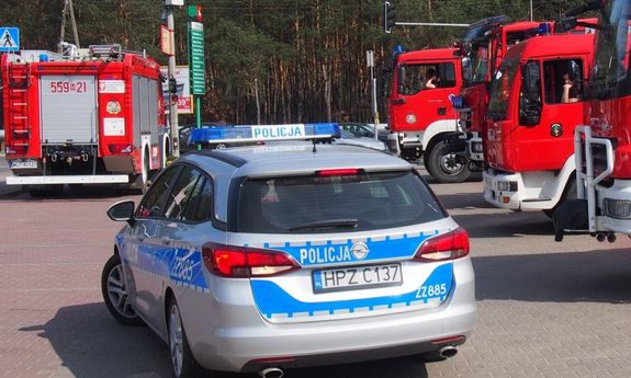 Zgrupowanie Policji i Straży Pożarnej do działań poszukiwawczych