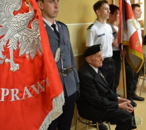 Policjanci podczas uroczystości.