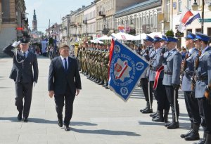 Policjanci w hołdzie Konstytucji 3-go Maja