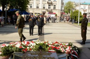 Policjanci w hołdzie Konstytucji 3-go Maja