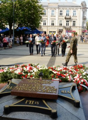 Policjanci w hołdzie Konstytucji 3-go Maja