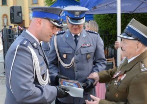Policjanci w hołdzie Konstytucji 3-go Maja