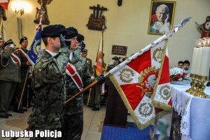 Policjanci w hołdzie Konstytucji 3-go Maja