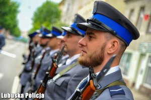Policjanci w hołdzie Konstytucji 3-go Maja