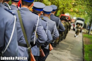 Policjanci w hołdzie Konstytucji 3-go Maja