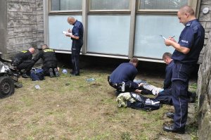 W Komendzie Wojewódzkiej Policji w Katowicach odbyły się Wojewódzkie Eliminacje do VI Ogólnopolskich Zawodów Ratowników Policyjnych z Kwalifikowanej Pierwszej Pomocy.