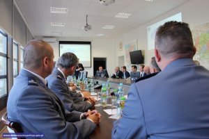 Wizyta posłów Komisji ds. Służb Specjalnych Sejmu RP w siedzibie dolnośląskiej Policji