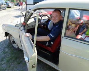 Białobrzeski policjant z motoryzacyjną pasją