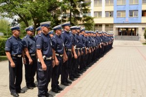 policjanci biorący udział w konkursie