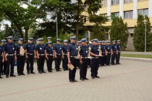 policjanci biorący udział w konkursie