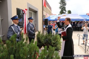 Odsłonięcie tablicy pamiątkowej pułkownika J. Z. J. Maleszewskiego Komendanta Głównego Policji Państwowej