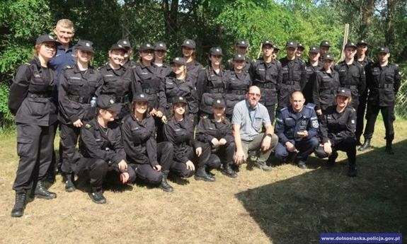 Dzieci i młodzież z wizytą w Oddziale Prewencji Policji we Wrocławiu