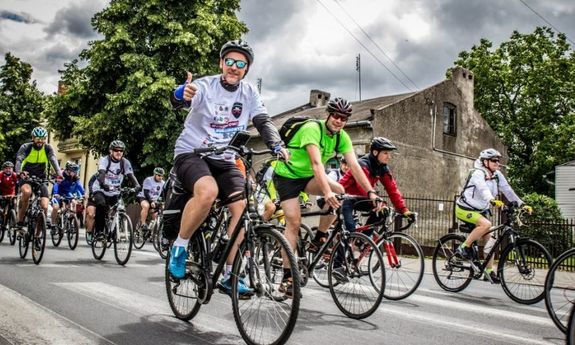 Łódzki finał ogólnopolskiej akcji &quot;Mundur na rowerze&quot;Łódzki finał ogólnopolskiej akcji &quot;Mundur na rowerze&quot;