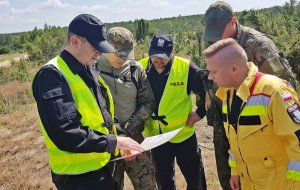 Policjanci przeszkolili Terytorialsów jak szukać osób zaginionych