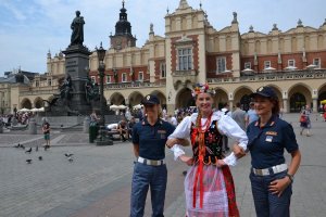 Podsumowanie efektów polsko-włoskich patroli na ulicach Warszawy i Krakowa