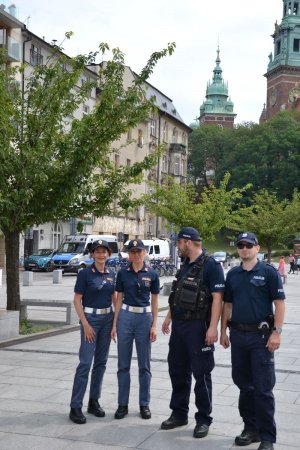 Podsumowanie efektów polsko-włoskich patroli na ulicach Warszawy i Krakowa