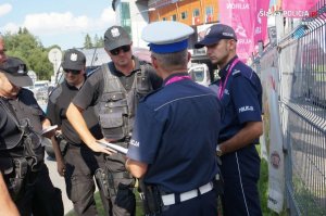 Policjanci zabezpieczali Puchar Świata w skokach narciarskich w Wiśle