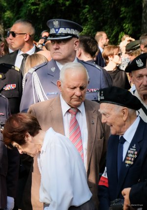 W godzinę &quot;W&quot; hołd powstańcom przed pomnikiem Gloria Victis