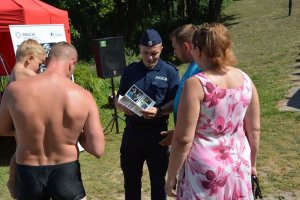 symulowana akcja pościgowa podlaskiej Policji, Państwowej Straży Pożarnej i Wodnego Ochotniczego Pogotowia Ratunkowego