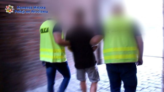 Areszt dla mężczyzny podejrzanego o zgwałcenie młodej kobiety