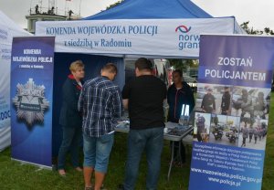 Pierwszy dzień radomskich pokazów lotniczych za nami - policyjne podsumowanie