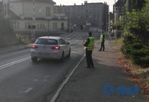 Działania policjantów ruchu drogowego pn. „Bezpieczny przejazd - szlaban na ryzyko”