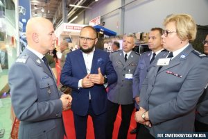 XXVI Międzynarodowy Salon Przemysłu Obronnego z udziałem policjantów