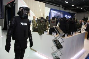 XXVI Międzynarodowy Salon Przemysłu Obronnego z udziałem policjantów