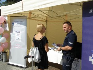 „Marsz Jamników” - policjanci promowali „Zieloną Strefę” i mapę zagrożeń bezpieczeństwa
