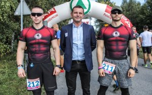 I bieg charytatywny przez Paryż