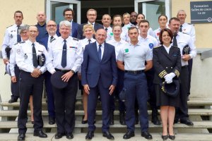 Minister Spraw Wewnętrznych Francji Gérard Collomb w Szkole w Périgueux.