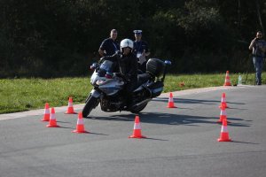 Konkurencja K4 - jazda sprawnościowa motocyklem służbowym