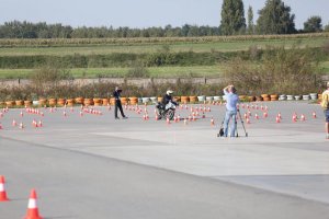 Konkurencja K4 - jazda sprawnościowa motocyklem służbowym