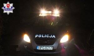 Miała 60 kilometrów drogi na porodówkę. Dotrzeć na czas pomogli policjanci