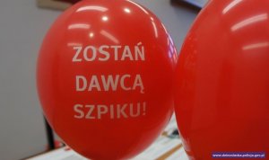 Balony z napisem &quot;Zostań dawcą szpiku&quot;.